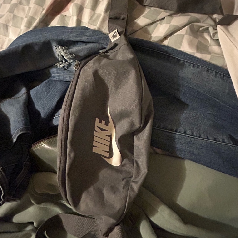 Nike Black Belt Bag for Men